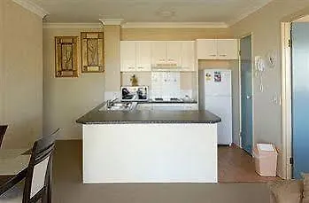Shaz Maisons Holiday Apartments Gold Coast 0*,  Australia