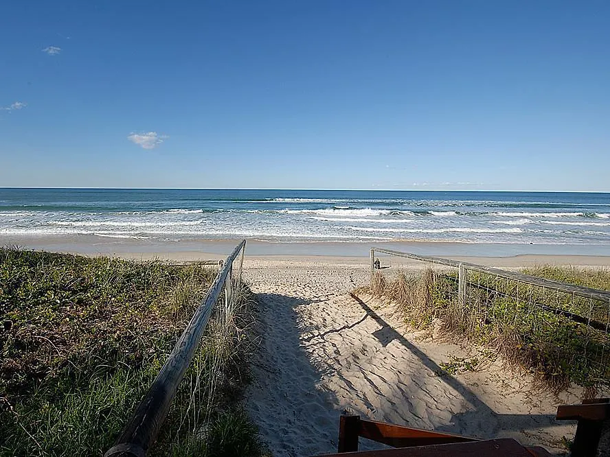 Shaz Maisons Holiday Apartments Gold Coast
