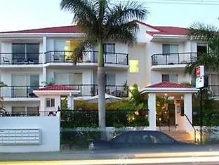 Shaz Maisons Holiday Apartments Gold Coast